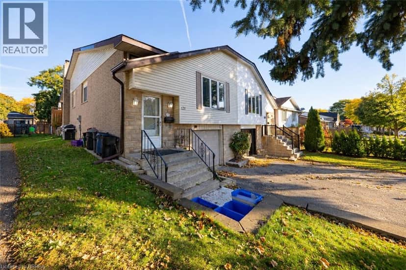 121 ASHGROVE Avenue, Brantford, photo 2