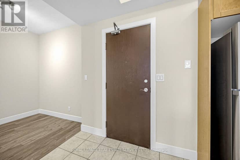 1704 - 1359 Rathburn Road E — photo 28 of 40