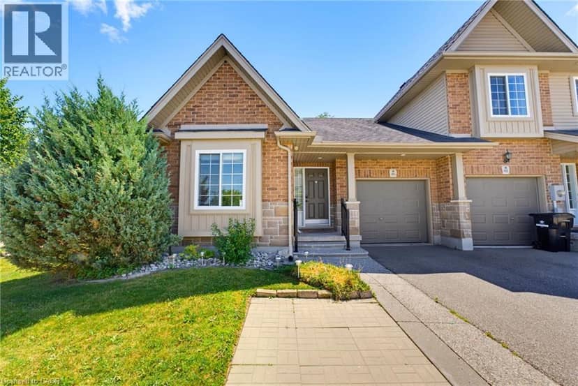 934 ZELLER Crescent, Kitchener, photo 2