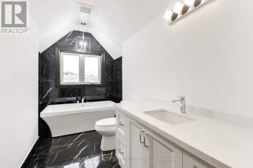 31 Ferrara Drive — photo 28 of 40
