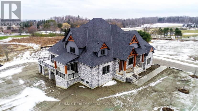 31 Ferrara Drive — photo 34 of 40