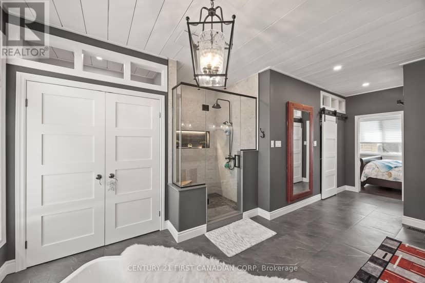 10159 Meadowlily Crescent — photo 28 of 40