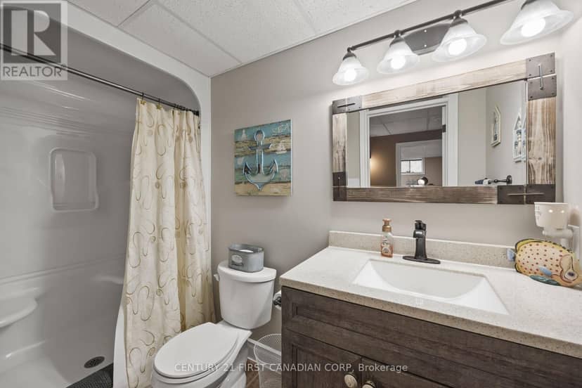 10159 Meadowlily Crescent — photo 37 of 40