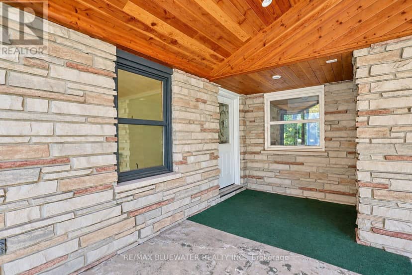 10138 Edmonds Boulevard, Lambton Shores, photo 8