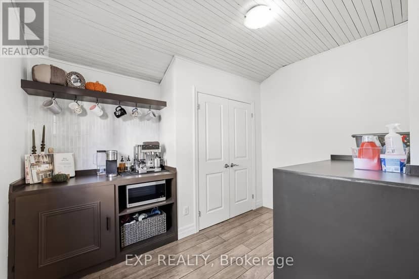 829 Elias Street — photo 14 of 40