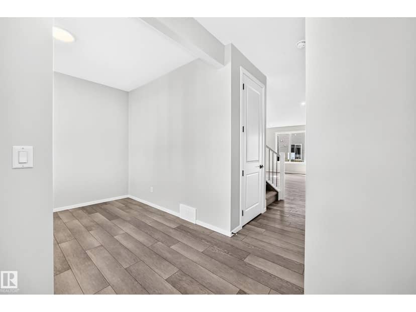 1516 205 ST NW, Edmonton, photo 4