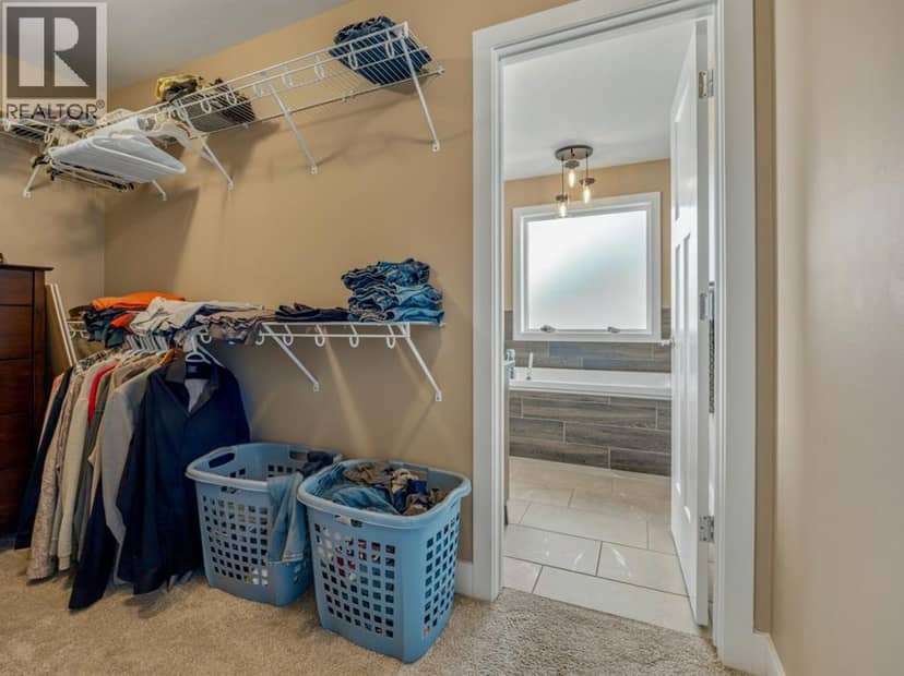 521 Kipp Street — photo 21 of 40