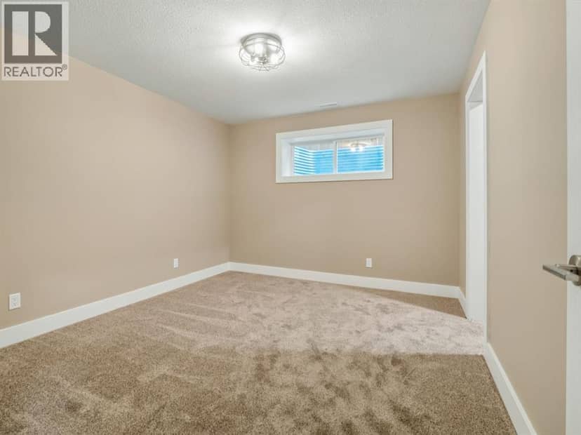 521 Kipp Street — photo 28 of 40