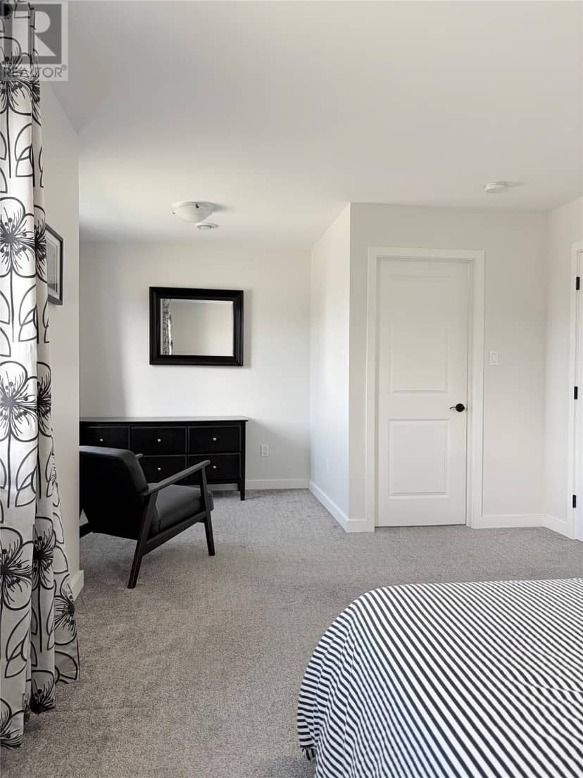 20 Beaumont Hamel Street — photo 11 of 19