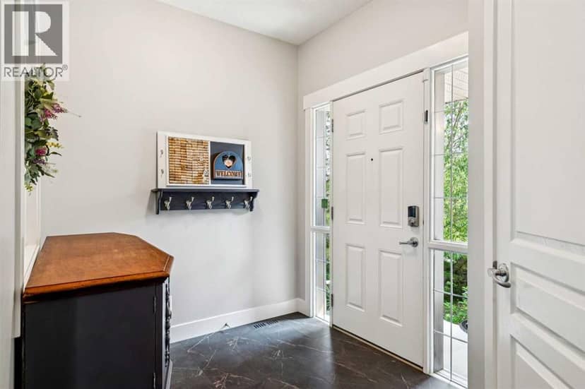 130 Tuscany Valley Green NW — photo 14 of 40