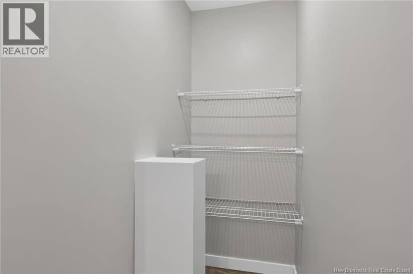129 Walsh Street — photo 40 of 40