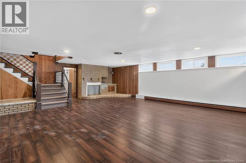 129 Walsh Street — photo 35 of 40