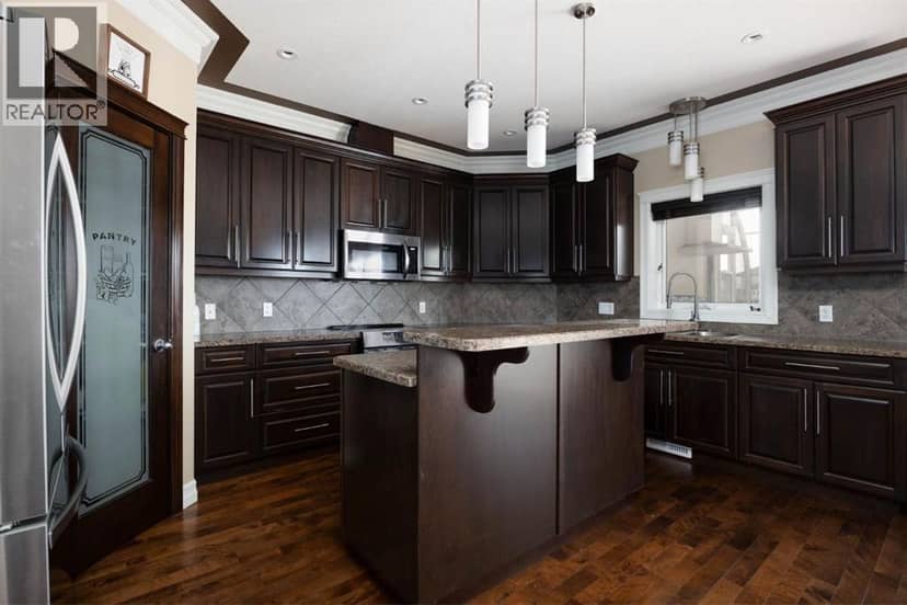 128 Mountain Avens Crescent — photo 12 of 39