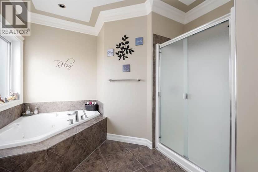 128 Mountain Avens Crescent — photo 20 of 39