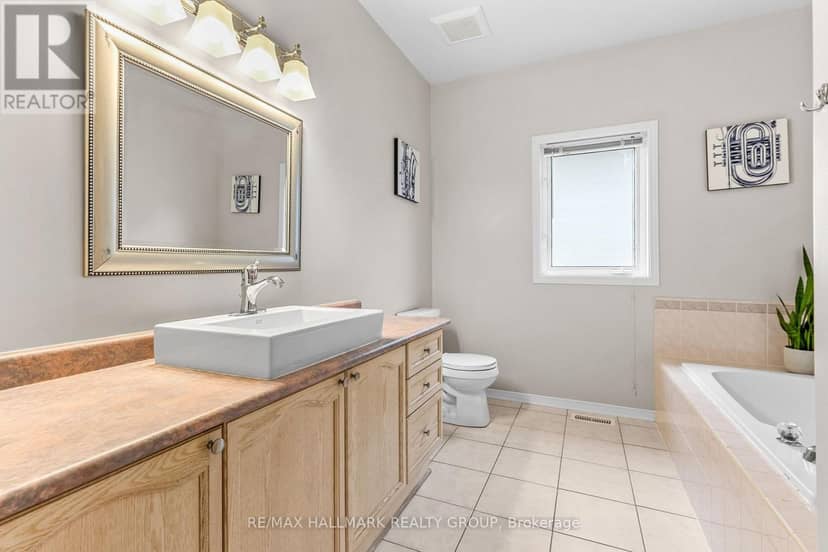 5 Rayburn Street — photo 12 of 33