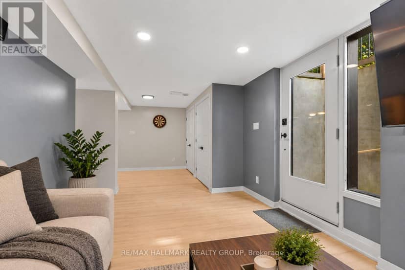 5 Rayburn Street — photo 21 of 33