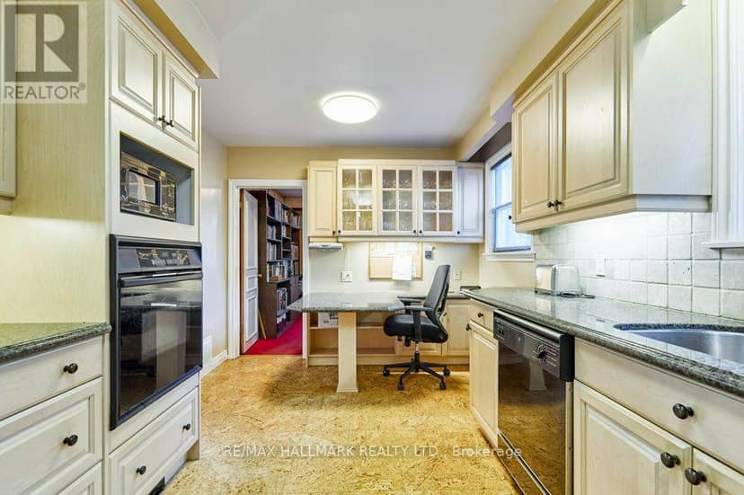 11 Feldbar Court — photo 16 of 40