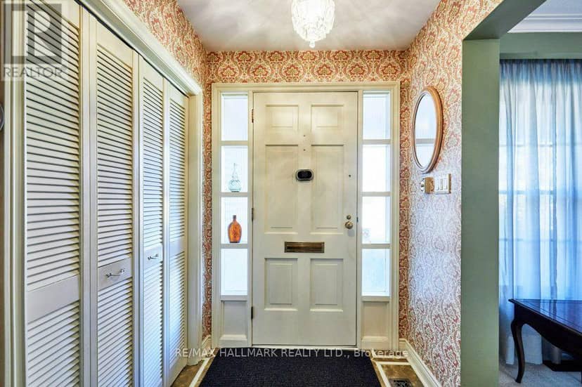 11 Feldbar Court, Toronto, photo 3