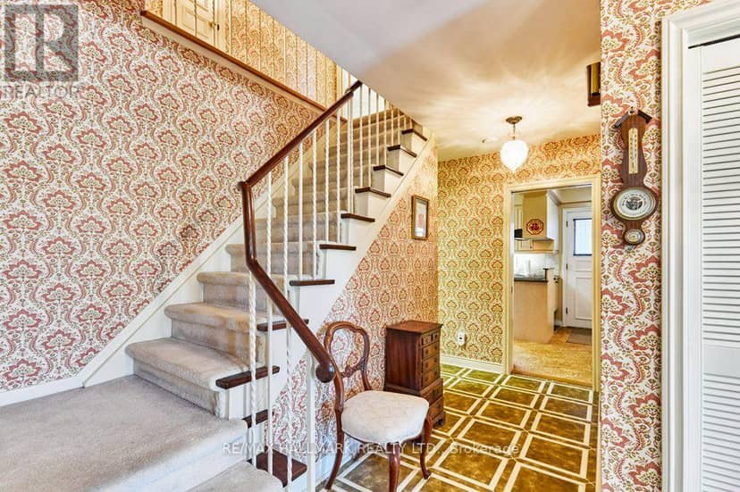 11 Feldbar Court, Toronto, photo 5