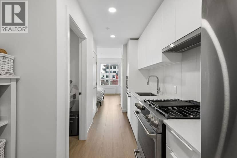 318 2450 Garden Drive, Vancouver, photo 7