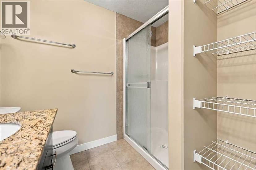 502, 24 Varsity Estates Circle NW — photo 19 of 37