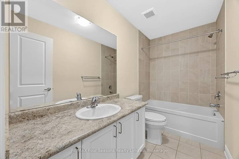 100 Kari Crescent — photo 26 of 40