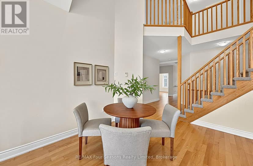 100 Kari Crescent, Collingwood, photo 3