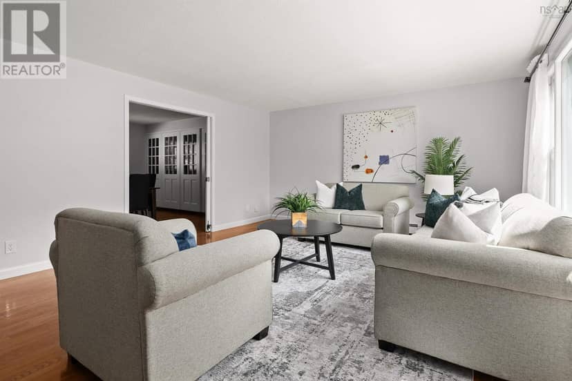 6201 Regina Terrace — photo 8 of 40