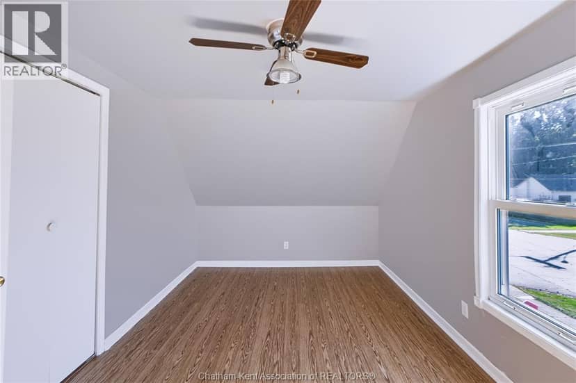 24 King STREET South — photo 18 of 35