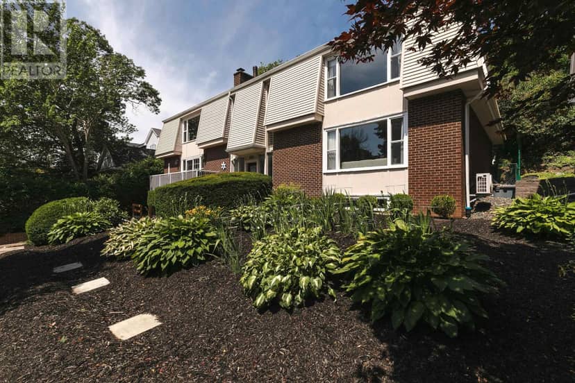 6201 Regina Terrace — photo 1 of 40