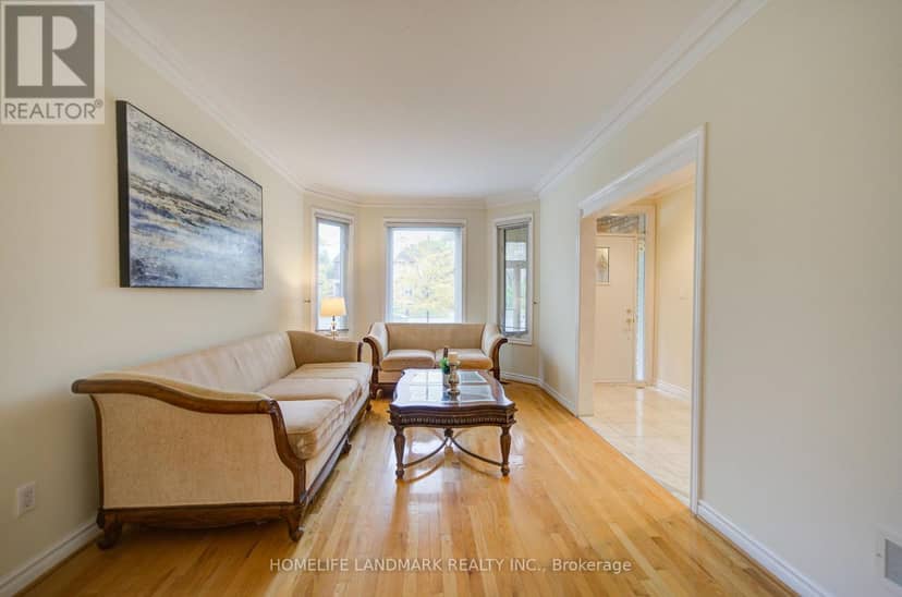 182 Finch Avenue E — photo 9 of 40