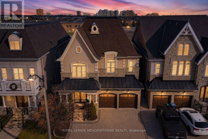 5221 Adobe Court, Mississauga