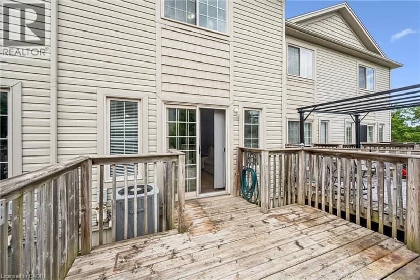 137 HIGHLAND Crescent — photo 24 of 33