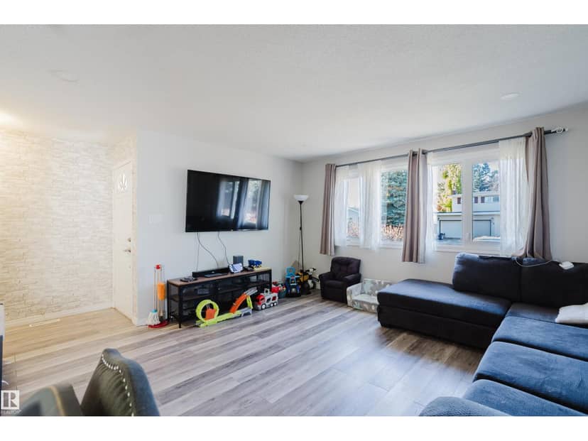 67 Starling Dr, Sherwood Park, photo 5