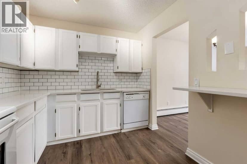 303, 730 2 Avenue NW, Calgary, photo 4