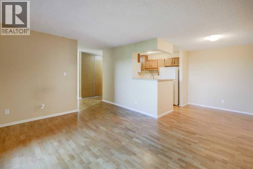 508, 8604 48 Avenue NW, Calgary, photo 4