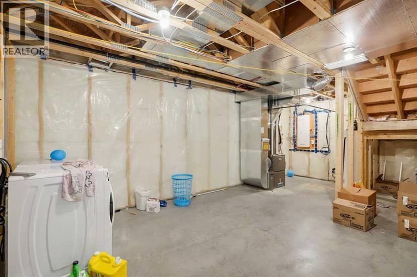 2508 45 Street S — photo 34 of 37