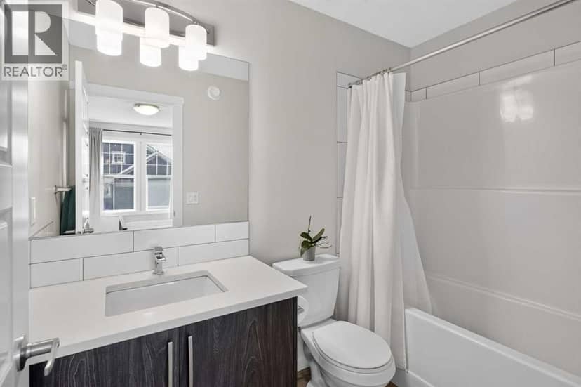 206 Cranbrook Square SE — photo 21 of 40