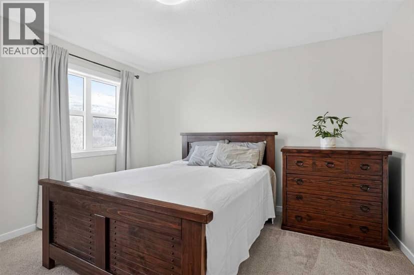 206 Cranbrook Square SE — photo 22 of 40