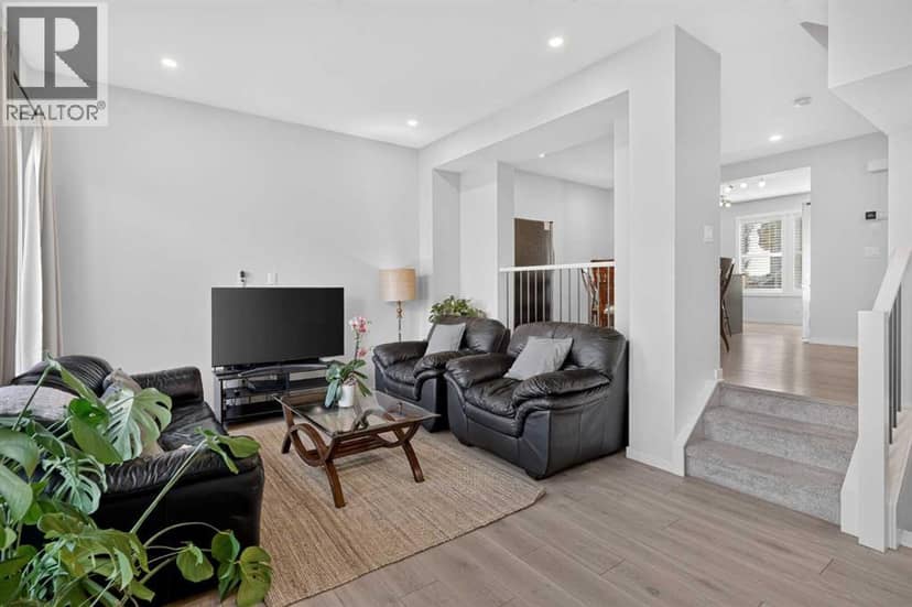 206 Cranbrook Square SE — photo 9 of 40