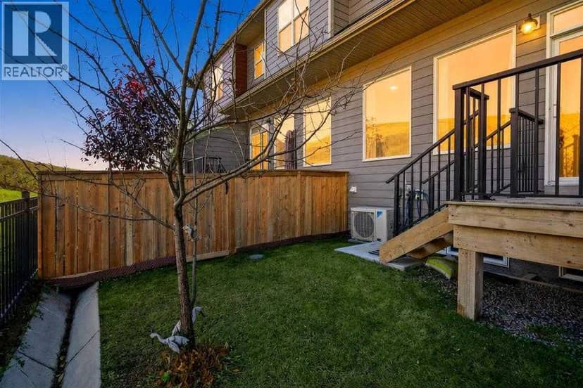 206 Cranbrook Square SE — photo 28 of 40