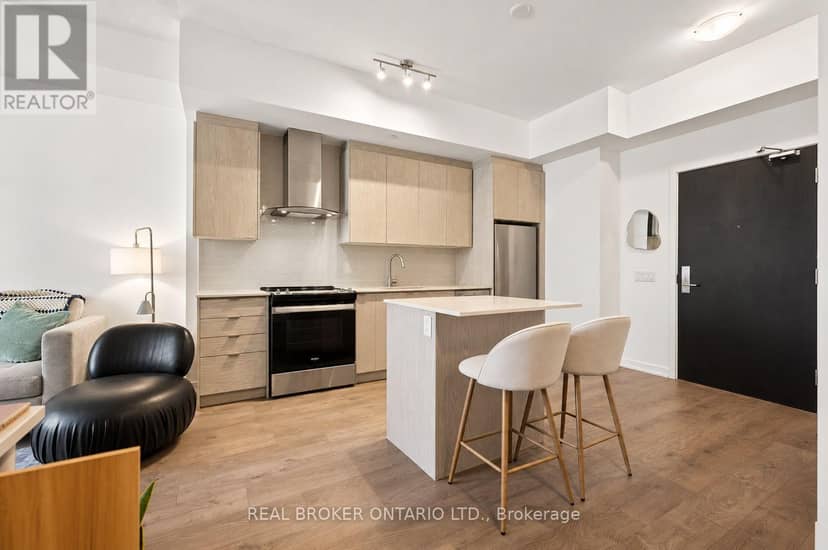 227 - 55 Duke Street — photo 4 of 18