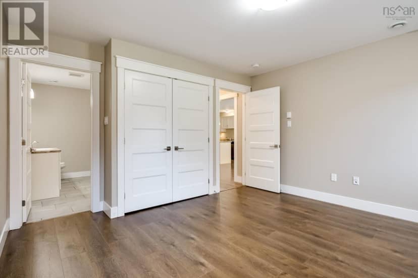 50 Founders Court — photo 10 of 20