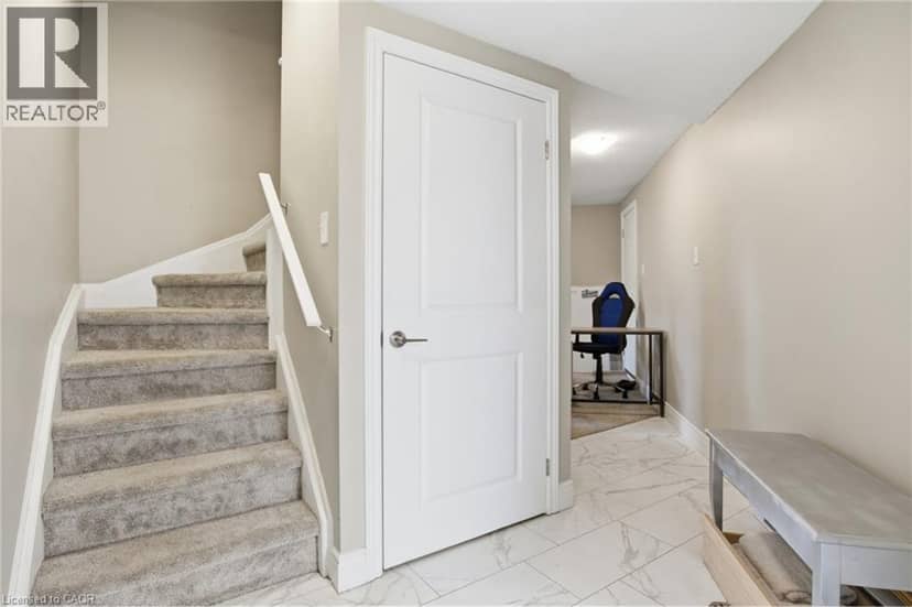 60 ELMSDALE Drive Unit# 46 — photo 9 of 40