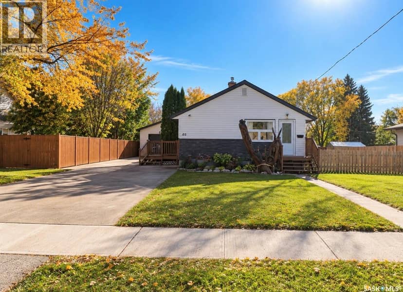 40 King STREET W, Yorkton, photo 2