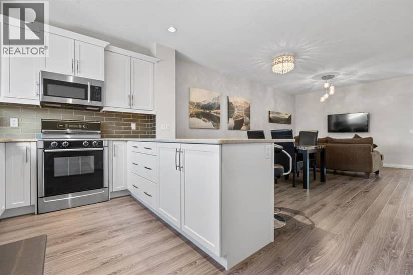31 Red Embers Lane NE — photo 11 of 40