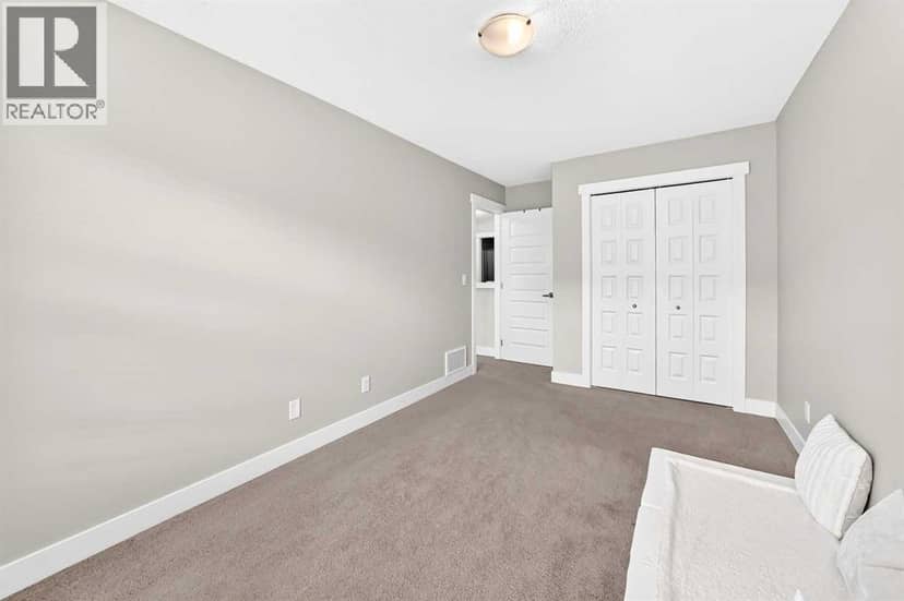 901, 110 Coopers Common SW — photo 36 of 40