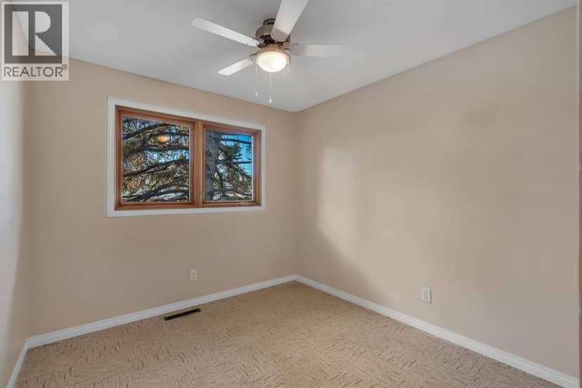 64 Huntham Road NE — photo 13 of 40