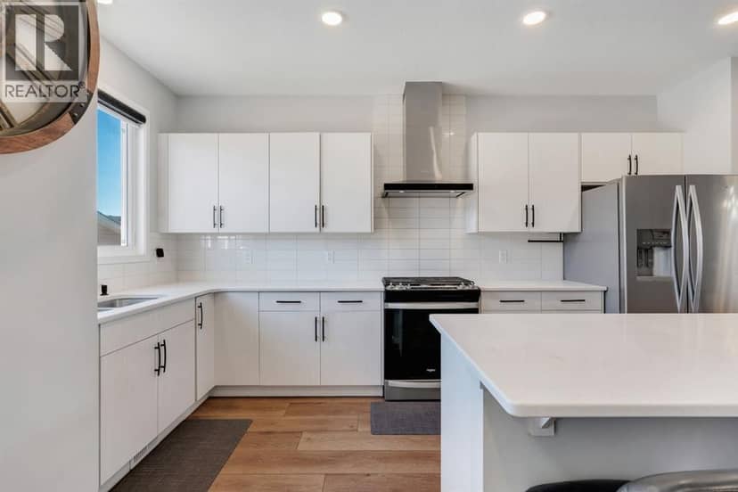 130 Dawson Harbour Rise — photo 10 of 40