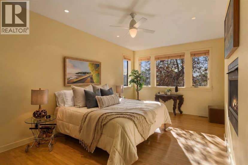 1717 7 Avenue NW — photo 13 of 40